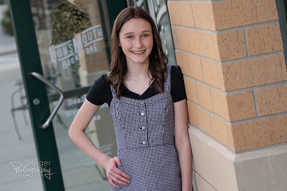 Bookstore Senior Portraits