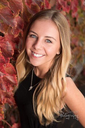 De Pere Urban Senior Pictures