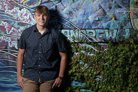West De Pere Senior Portraits