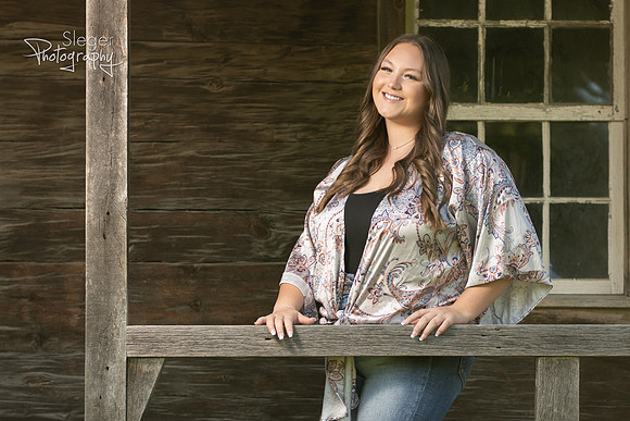 West De Pere Senior Portraits