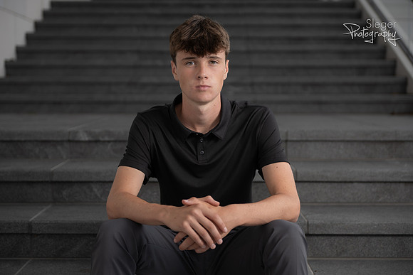 De Pere Senior Portraits