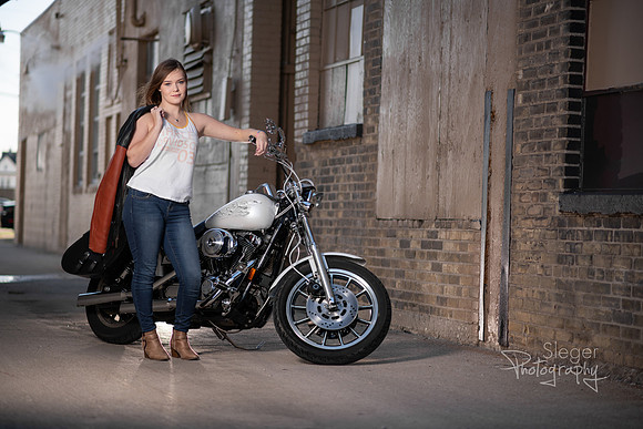 Luxemburg Casco Senior Pictures