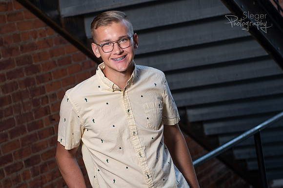 De Pere Senior Portraits