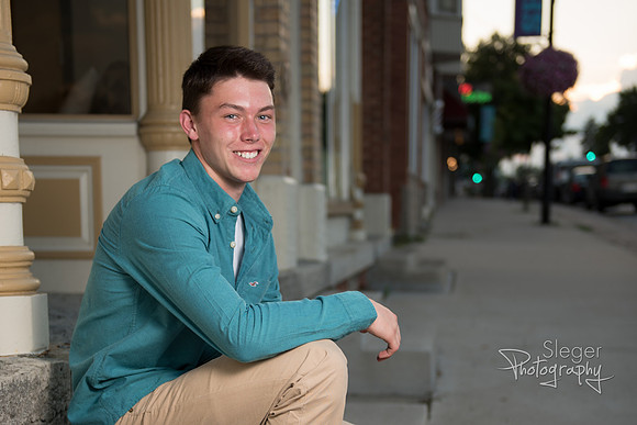 De Pere Senior Portraits