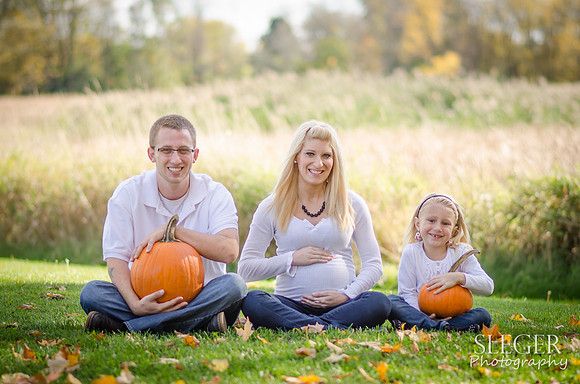 Leah Maternity Shoot