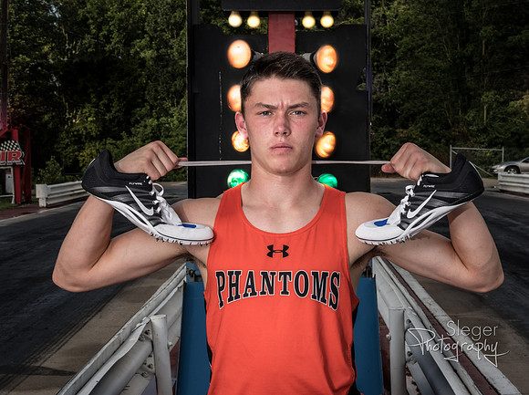De Pere Senior Portraits