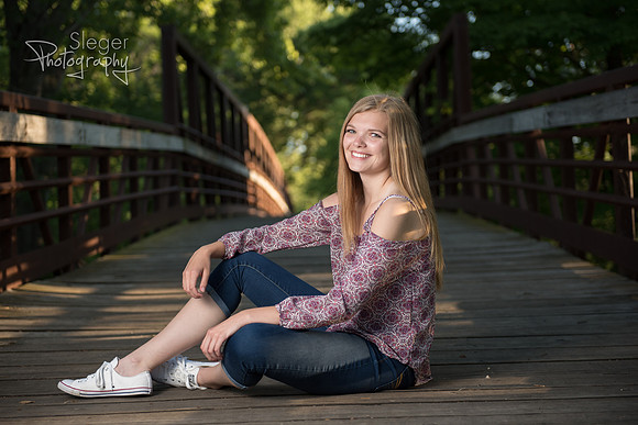 Menasha Senior Portraits