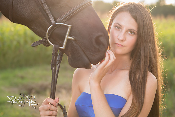 Pulaski Horse Senior Pictures
